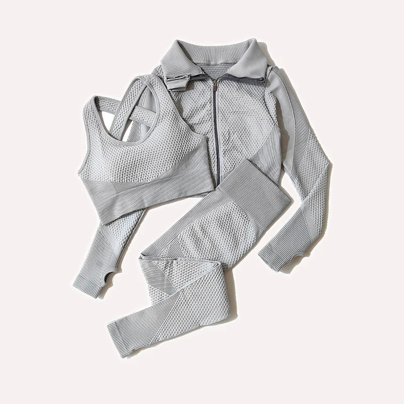 Eternal Flow Set – Seamless Yoga Set 2/3 Pieces 