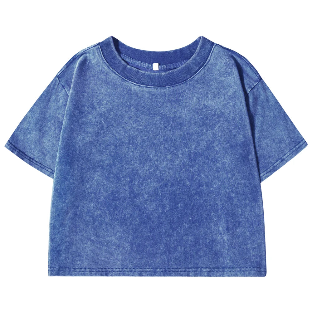 Thira Tee – Minimalist and Streetwear