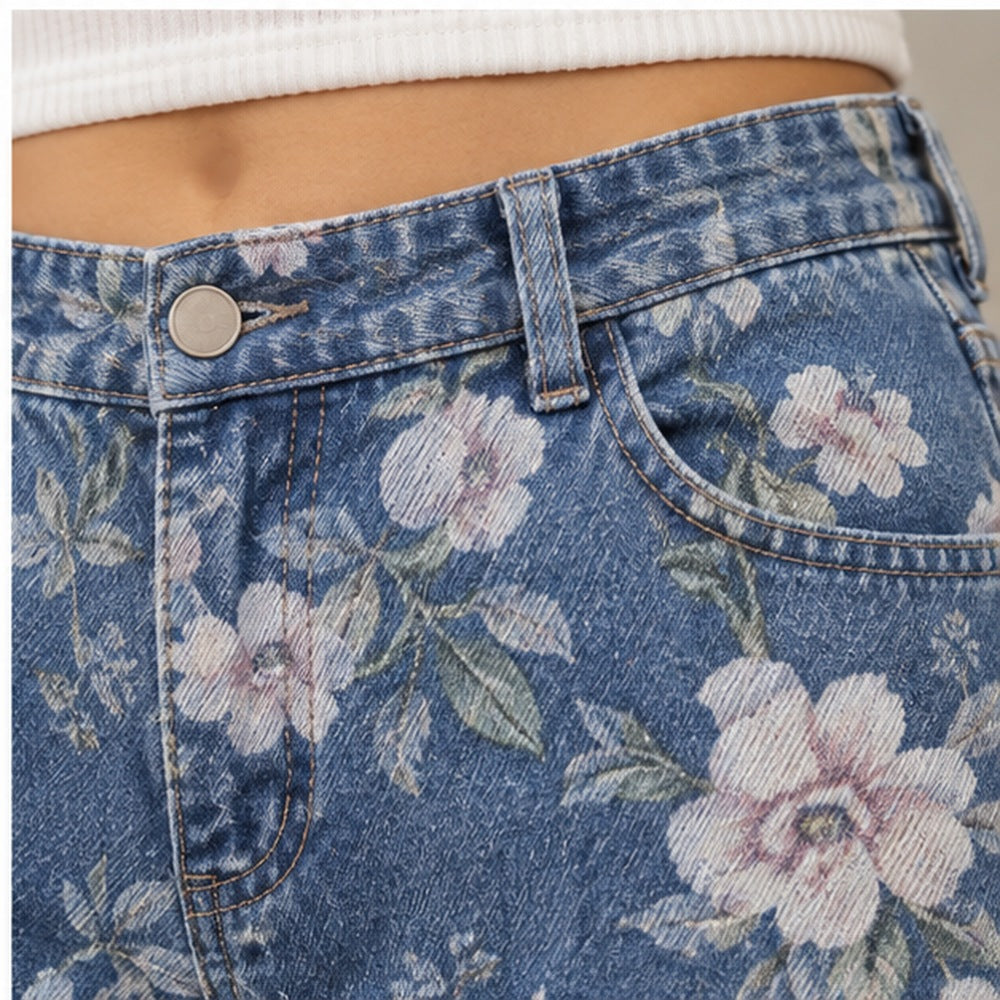 Detalhe da cintura e padrão floral das Calças Wide Leg Prana Denim azul