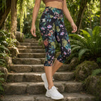 Leggings ActiveGrace numa escadaria de pedra num jardim