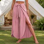 Calças Goddess Breeze rosa em retiro de yoga no jardim