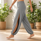 Calças PranaFit – Respira Estilo, Sente o Conforto – lifestyle a caminhar no estúdio
