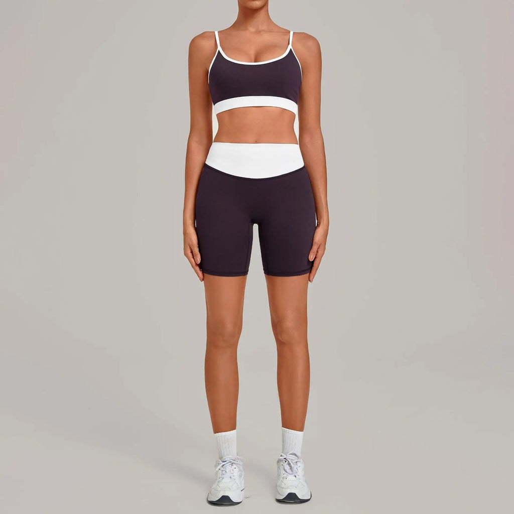 Conjunto de yoga Nuhra Contrast da Shamar roxo amora com contraste branco